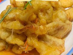 -老码头黑皮肘子锅包肉熏酱水饺(文政街店)