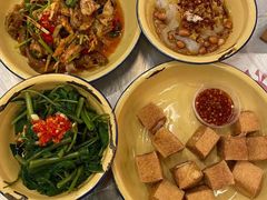 -东排食堂长沙小吃大排档(五一广场店)