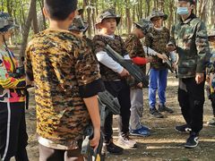 -亲兄弟真人CS团建拓展基地