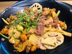 -小山城麻辣香锅(新邻生活广场店)
