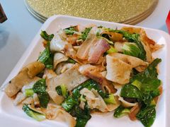 腊肉炕豆丝-黄泥岗·地道湖北菜(奥特莱斯店)