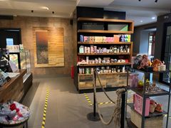 零售区-星巴克(天津五大道店)