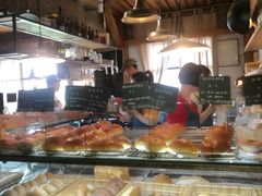 面包甜点陈列柜-仙峰天然面包(迎宾路店)
