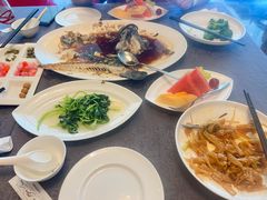 -粤尚腾香居中餐厅(首都机场希尔顿店)