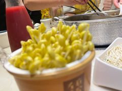 -左庭右院鲜牛肉火锅(浦江欢乐颂店)