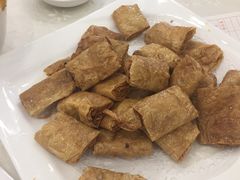 -楼外楼·停车场