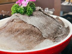 屠场鲜毛肚-三江两海老火锅(北京首店)
