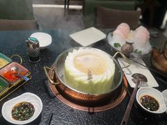 -得意咚瓜·顺德鱼生·冬瓜火锅(深圳首店)