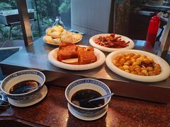 -怡咖啡海鲜自助餐厅(浦东香格里拉店)