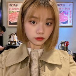 -V8潮牌·接发烫染连锁