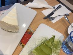 -必胜客(新中纬店)