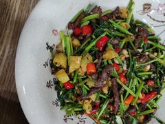 -湖南人家湘菜馆(镇江路店)
