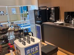 -北京海之沃沃尔沃4S店(四元桥店)