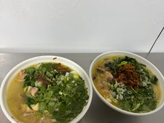 -文山荷鲜居(翠湖店)