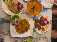 -Jungle Kitchen