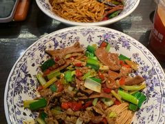 小炒黄牛肉猪肝拌面-阿大排档(长春这有山店)