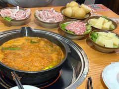 -黔三一夺夺粉酸汤火锅(百信店)