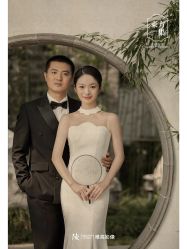 -雪中彩影婚纱摄影·微光艺术中心