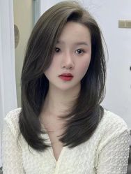 -丝语萱形象