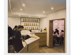 -正南齐北·老街糯米团(洪崖洞店)