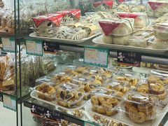 -新月蛋糕西点专卖店(大麦街店)