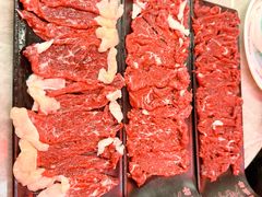吊龙伴-三头牛·潮汕牛肉生蚝火锅 (夏湾店)