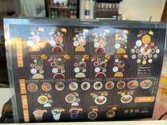 -桥香园云南过桥米线(金马碧鸡店)