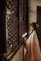 -一揽芳华汉服旗袍体验馆(拙政园店)