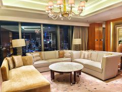 -上海雅居乐万豪侯爵酒店