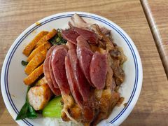 加腊肠双拼-陆长玖古法猪脚饭(玄风桥店)