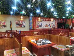 大堂-袁小二大东北铁锅炖(吉祥村总部)