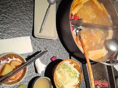 -三出山火锅(南京万象天地店)