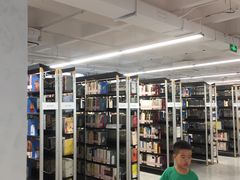 -朝阳区图书馆(小庄店)