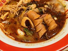-小蛮椒麻辣烫·麻辣拌(青浦宝龙店)