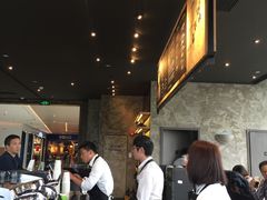 -星巴克臻选(湖滨道店)