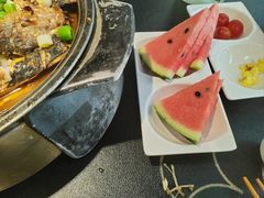 -辣尚瘾·烤鱼·新川菜(牡丹园直营店)