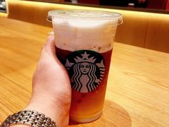 大溪地风情绵云冷萃-星巴克(蔡伦路店)