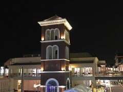 -王府井奥莱临潼小镇(临潼店)