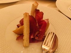 -文艺复兴百货(米兰大教堂广场店)