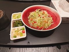 -艳阳天民俗村(公园路店)