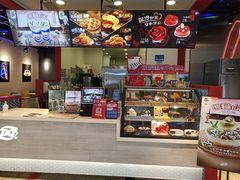 -DQ·蛋糕·冰淇淋(周浦万达店)