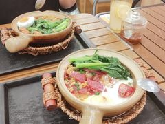 -万煲旺·香港老传承煲仔饭·猪杂汤(客村店)