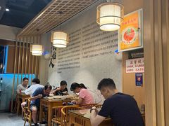 -易老妈蹄花.创于1935(总店)
