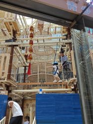 -PIPIKINGDOM皮皮王国欢乐号(欢乐海岸购物中心店)