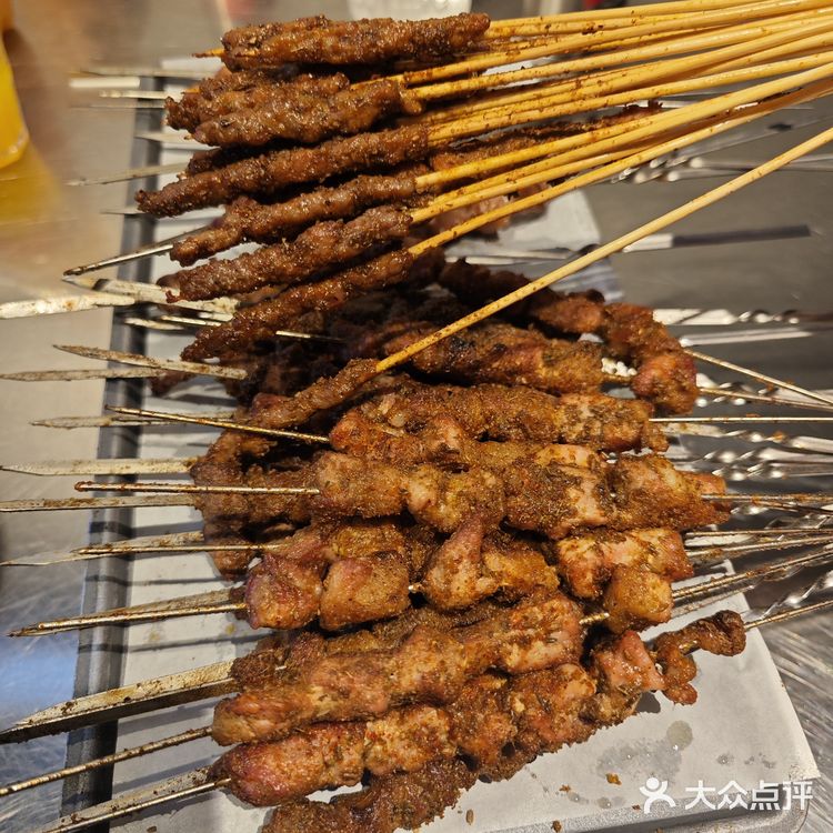 🍖深夜撸串圣地!徐山山烧烤绝绝子🍖