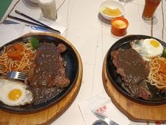 -豪享来牛排(人民店)