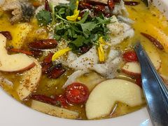 -花溪雨·森林餐厅(石基店)