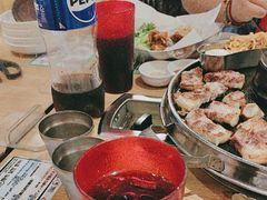 -江南猪肉商会无限续吃(弘大店)