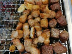 -肉甲韩国木炭烤肉(新壹街1店)