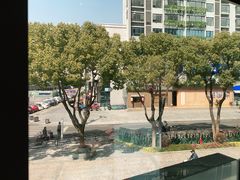 -蜜桃餐厅·伴山(湖滨商业街店)